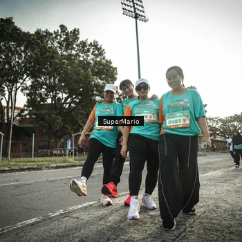 Runner Photo 8329109