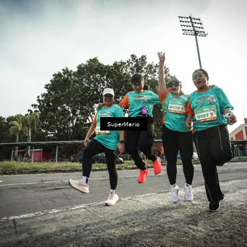 Runner Photo 8329121
