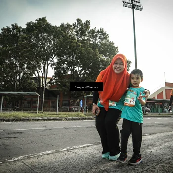 Runner Photo 8329178