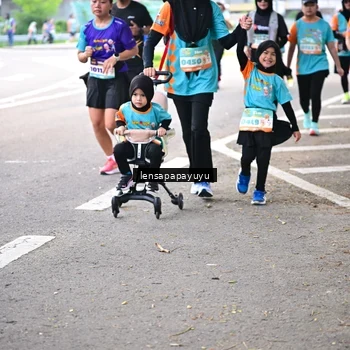 Runner Photo 8329209