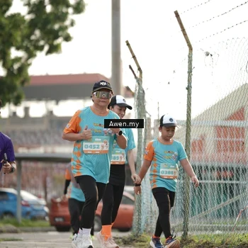 Runner Photo 8329223