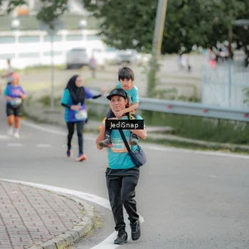 Runner Photo 8329227