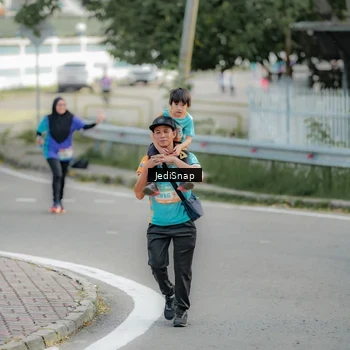Runner Photo 8329228