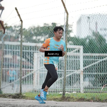 Runner Photo 8329253
