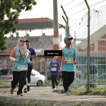 Runner Photo 8329254