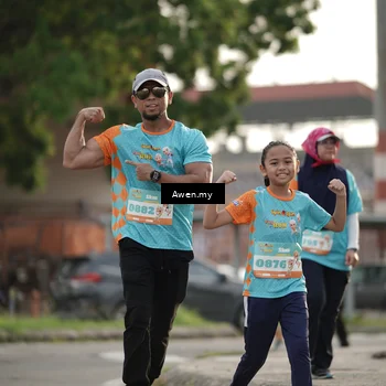 Runner Photo 8329273