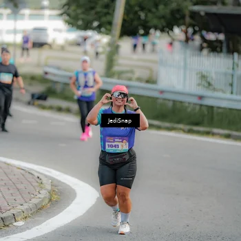 Runner Photo 8329280
