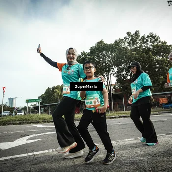 Runner Photo 8329323