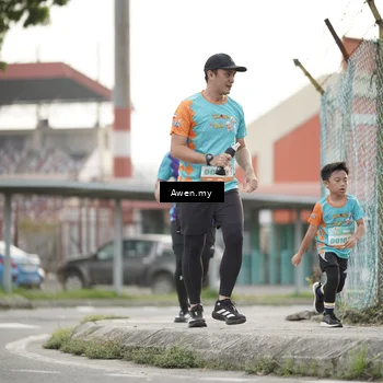 Runner Photo 8329347