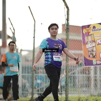 Runner Photo 8329367