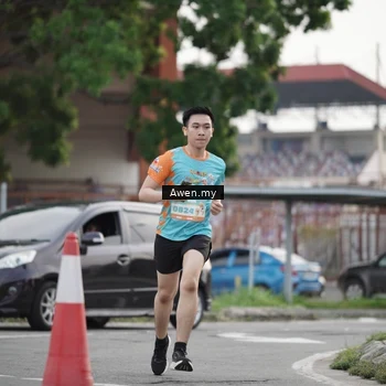 Runner Photo 8329368