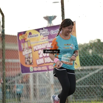Runner Photo 8329379