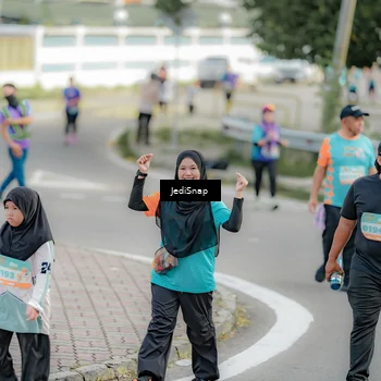 Runner Photo 8329387