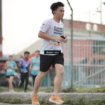 Runner Photo 8329404