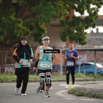 Runner Photo 8329454