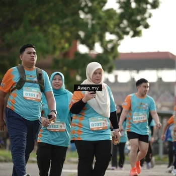 Runner Photo 8329466