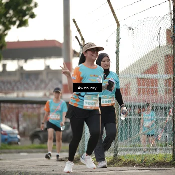Runner Photo 8329473