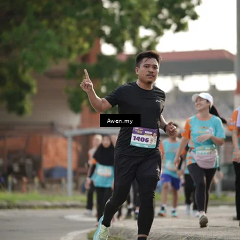 Runner Photo 8329534