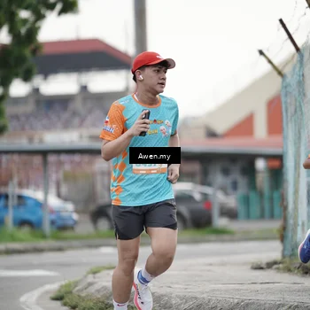 Runner Photo 8329544