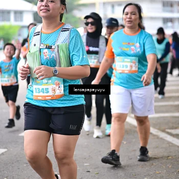Runner Photo 8329559