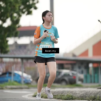 Runner Photo 8329560