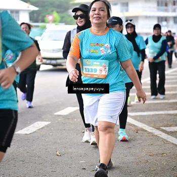 Runner Photo 8329601