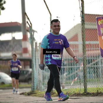 Runner Photo 8329602