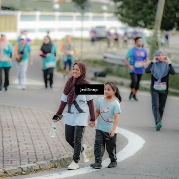 Runner Photo 8329607