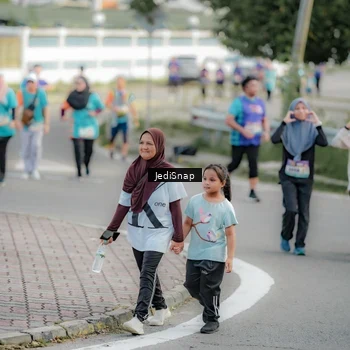 Runner Photo 8329627