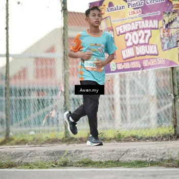 Runner Photo 8329643