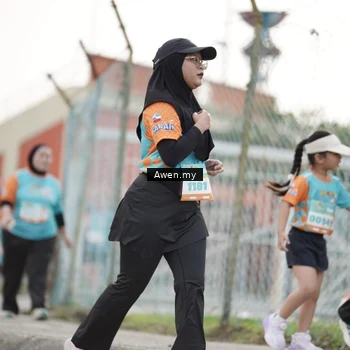 Runner Photo 8329656
