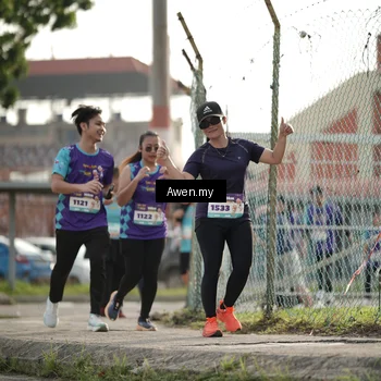 Runner Photo 8329710