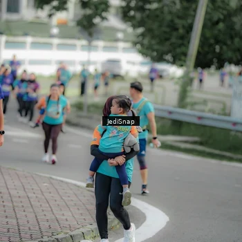 Runner Photo 8329726