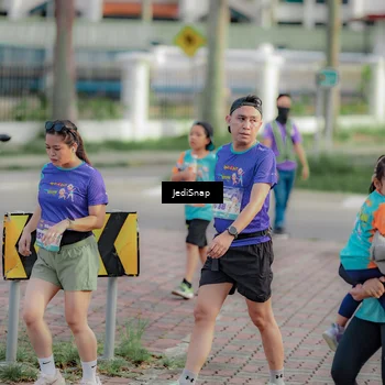 Runner Photo 8329737