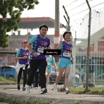 Runner Photo 8329743