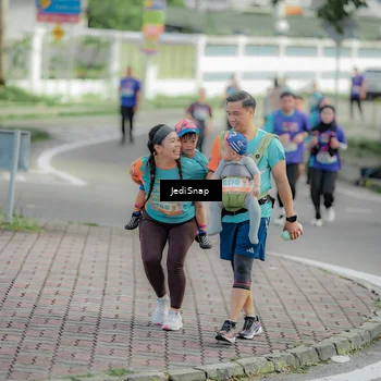 Runner Photo 8329780