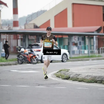 Runner Photo 8329809