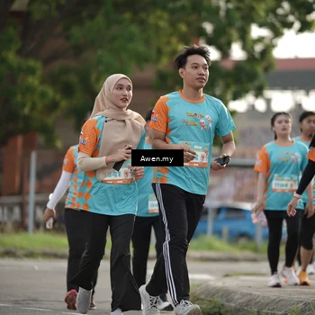 Runner Photo 8329846