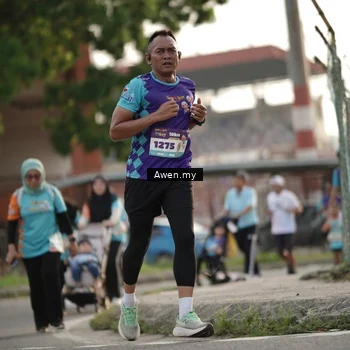 Runner Photo 8329847