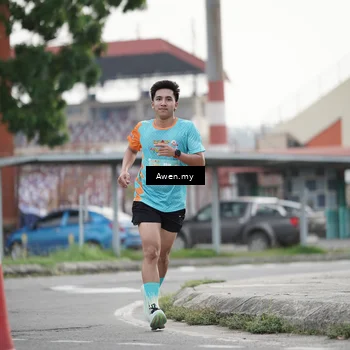 Runner Photo 8329852