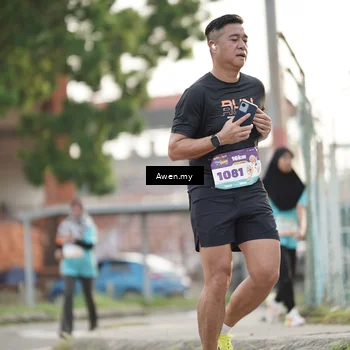 Runner Photo 8329874