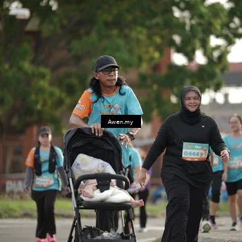 Runner Photo 8329894