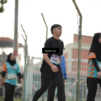Runner Photo 8329902