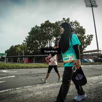 Runner Photo 8329936