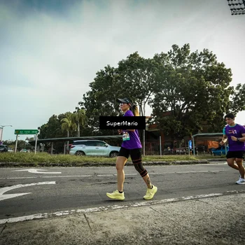 Runner Photo 8329957