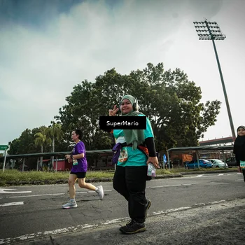 Runner Photo 8329972