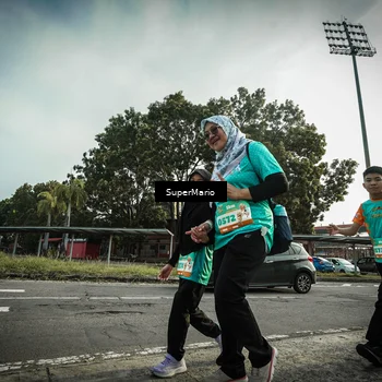 Runner Photo 8329980
