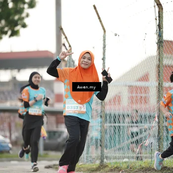 Runner Photo 8329994