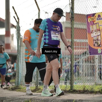 Runner Photo 8330023