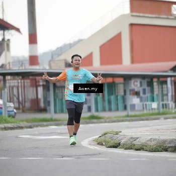 Runner Photo 8330031